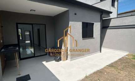 Casa com 3 quartos à venda na Rua Benedito Sérvulo Santana, 1010, Vila Lavínia, Mogi das Cruzes