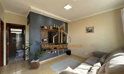 CASA EM VILLAGIO À VENDA NA VILA SÃO PAULO EM MOGI DAS CRUZES/SP.