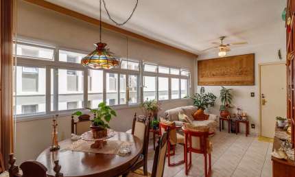 Apartamento tipo para venda em Moema com 2 quartos, 73m²