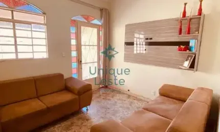 Casa com 2 quartos à venda na Rua Elói Mendes, Alvorada, Sabará
