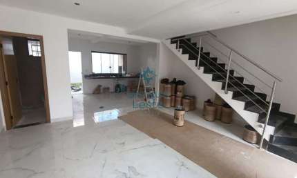 Casa à venda 3 Quartos, 1 Suite, 5 Vagas, 122M², Liberdade, Santa Luzia - MG