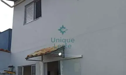 Casa com 3 quartos à venda na Rua Vieira de Campos, Planalto, Belo Horizonte