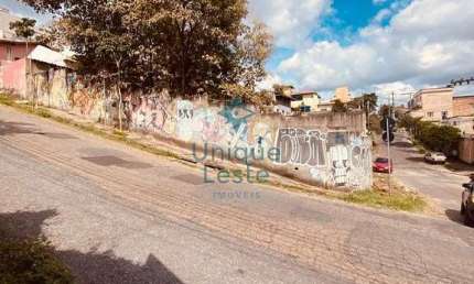 Casa em condomínio fechado com 1 quarto à venda na Rua Antônio Olinto, Esplanada, Belo Horizonte