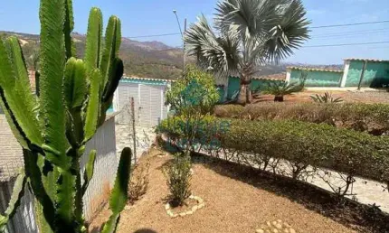 Casa com 2 quartos à venda na Rua Curvelo, Vila Rica, Sabará