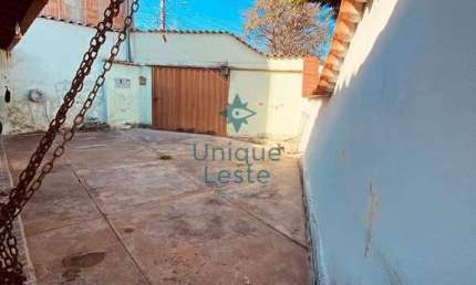 Casa com 2 quartos à venda na Rua Aracium, Jaqueline, Belo Horizonte