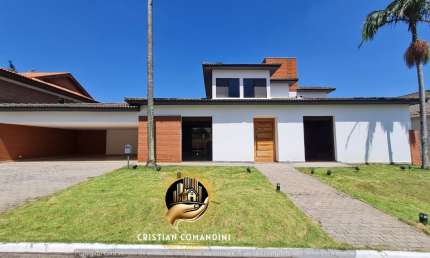 Casa Alto Padrão para Venda em Santana de Parnaíba no bairro Alphaville