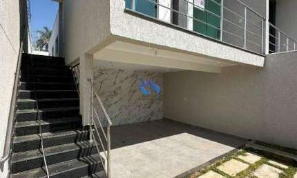 Compre Excelente Casa Geminada em Santa Luzia Bairro Novo Centro