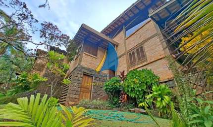 Casa à Venda em Ilhabela-SP, no Siriuba norte da ilha: 3 Quartos, 1 Suíte, Sala Estar, Sala Jantar, Sala Jogos, 312m²!