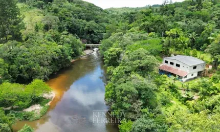 Chácara / sítio com 2 quartos à venda no Centro, Juquitiba  por R$ 600.000