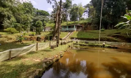 Chácara / sítio com 2 quartos à venda no Centro, Juquitiba  por R$ 350.000