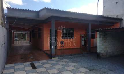 Casa com 3 quartos à venda no Centro, Juquitiba  por R$ 540.000