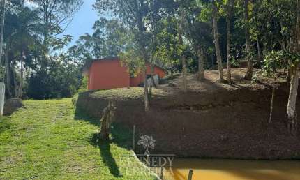Chácara / sítio com 2 quartos à venda no Centro, Juquitiba  por R$ 280.000