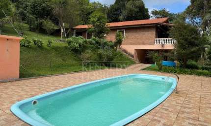 Chácara / sítio com 3 quartos à venda no Centro, Juquitiba  por R$ 900.000