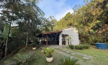 Chácara / sítio com 2 quartos à venda no Centro, Juquitiba  por R$ 550.000