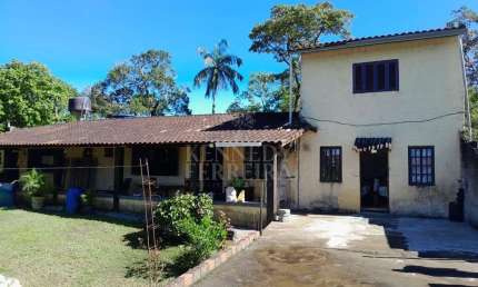 Chácara / sítio com 3 quartos à venda no Centro, Juquitiba  por R$ 330.000