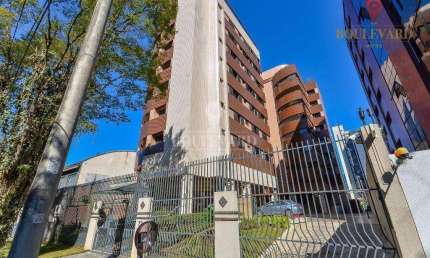 Apartamento no Edifício Le Pacific, com 4 dormitórios à venda, 229 m² por R$ 1.900.000 - Cabral - Curitiba/PR