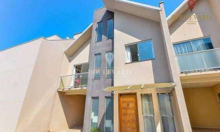 Sobrado Triplex no Residencial Kost, com 4 dormitórios à venda, 142 m² por R$ 650.000 - Hauer - Curitiba/PR