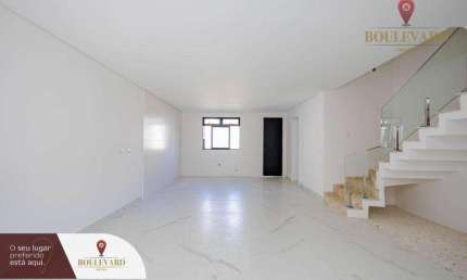 Sobrado com amplo quintal e 4 dormitórios à venda, 168 m² por R$ 1.250.000 - Jardim das Américas - Curitiba/PR
