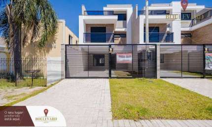Sobrado com amplo quintal e 4 dormitórios à venda, 168 m² por R$ 1.350.000 - Jardim das Américas - Curitiba/PR