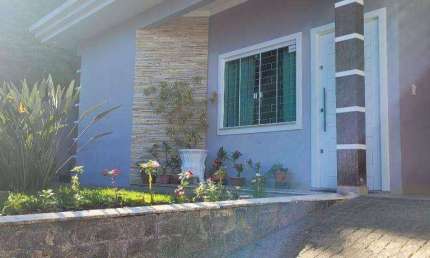 Casa térrea com 3 dormitórios à venda, 127 m² por R$ 560.000 - João Costa - Joinville/SC