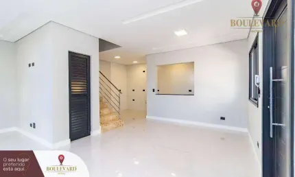 Sobrado à venda, 137 m² por R$ 829.000,00 - Uberaba - Curitiba/PR