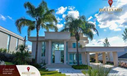 Casa no Villaggio Haras Bom Pastor com 3 dormitórios à venda, 475m² por R$ 3.199.000 - Campo Largo da Roseira - São José dos Pinhais/PR