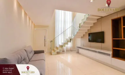 Sobrado mobiliado com 3 dormitórios à venda, 148 m² por R$ 950.000 - Cruzeiro - São José dos Pinhais/PR
