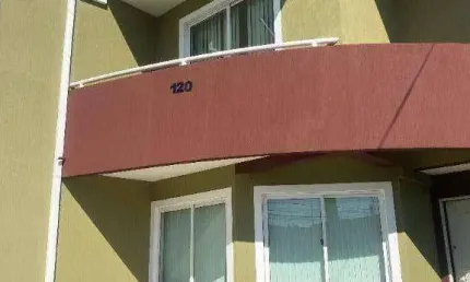 Sobrado de rua com 3 dormitórios à venda, 158 m² por R$ 980.000 - Uberaba - Curitiba/PR