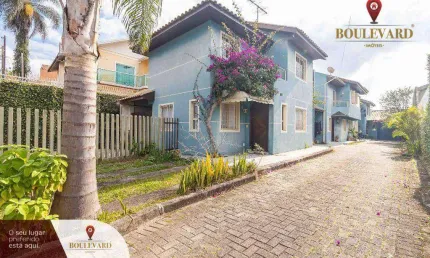 Sobrado semi-mobiliado em condomínio fechado com 3 dormitórios à venda, 120 m² por R$ 640.000 - Uberaba - Curitiba/PR