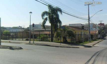 Casa em terreno de 1.856 m² com 2 dormitórios à venda, 148 m² por R$ 4.960.000 - Uberaba - Curitiba/PR