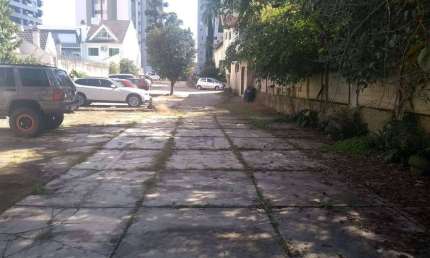Cristo Rei,Terreno ZR4, composto de dois lotes, totalizando 5.380m² , Sendo 45m de testada, Curitib