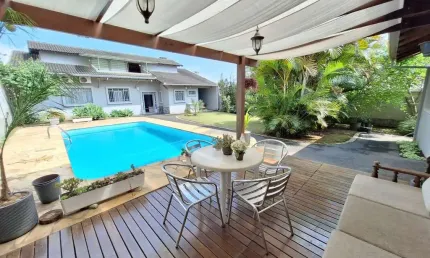 Santa Felicidade, Casa Térrea 226m²,  piscina, terreno 712m², 4 quartos, suíte, à venda, Curitiba,