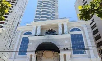 Balneário camboriú, ed. millenium palace, 20º andar, com vista panorâmica para o mar, 4 suítes, 4 v