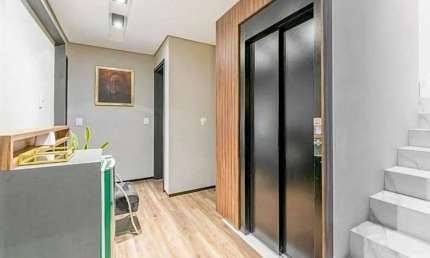 Santa Cândida, Cond. Boulevard  Boa Vista, Casa com Elevador, 4 Quartos, 3 Suítes, 4 Vagas, Mobilia
