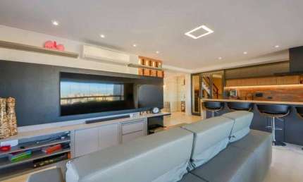 Água Verde, Cobertura Duplex, Ed. Win, 3 Quartos, 2 Vagas,142.48m² Privativos, Condomínio Clube à v
