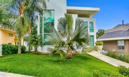 São João, Parque Tingui, Elevador, 4 Suítes, 6 Vagas, Adega climatizada, Casa Mobiliada, à venda, C