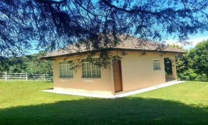 Campo Largo, Jardim Florestal, chácara 22.088m², casa com varanda, lago, cercada, próximo do asfalt