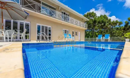 Campo Largo, Casa de Campo, 20.000m², à 13km do Shopping Barigui, 4 Suítes, Lago, Aquecimento Solar