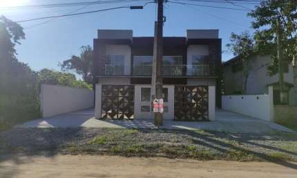 Vende se Sobrado Geminado no Balneário Princesa do Mar