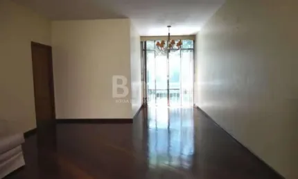 APARTAMENTO COM EXCELENTE  LOCALIZAÇÃO, PLANTA E EM OTIMO ESTADO!!!