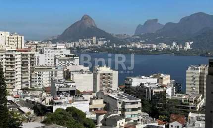 Apartamento de 4 quartos no coração do  bairro Lagoa