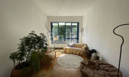 Excelente apartamento, de 78m2, à venda, na Rua Visconde da Graça, no Jardim Botânico