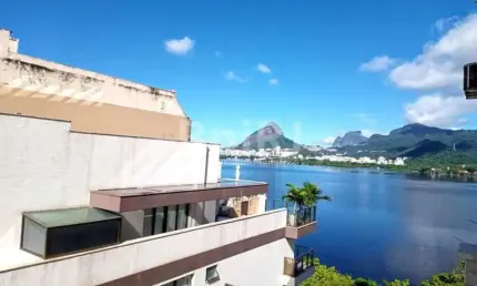 Vendo apartamento 2 quartos na epitácio pessoa na lagoa - rio de janeiro