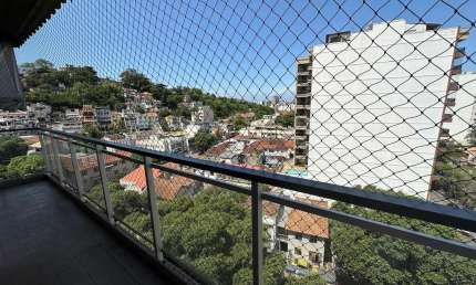 VENDO APARTAMENTO DE 110m2, VARANDA, 3 QUARTOS, 2 VAGAS, 3 BANHEIROS, INFRAESTRUTURA EM VILA ISABEL RIO DE JANEIRO-RJ