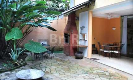 SENSASIONAL CASA RESIDENCIAL À  VENDA NO JARDIM BOTÂNICO, 4 QUARTOS, 2 SUITES 411m2, 3 VAGAS MAIS UM ANEXO (LOFT), RIO DE JANEIRO - RJ