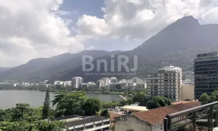 SENSACIONAL COBERTURA DUPLEX DE 324m2, 4 QUARTOS, 2 SUITE, 2 VAGAS, NA LAGOA - RIO DE JANEIRO - RJ