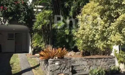 Casa em condomínio fechado com 5 quartos à venda na Rua Eurico Batista, São Francisco, Niterói