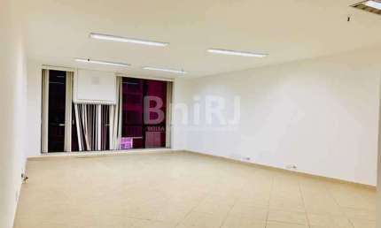 GLORIA - Excelente Sala com 39 m² no Mirante do Rio