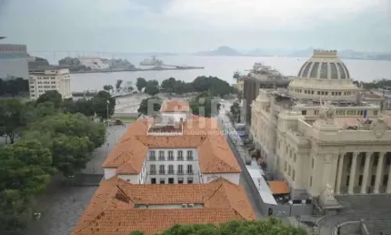 METADE DO 10º ANDAR NO ASSEMBLEIA, 10 - CANDIDO MENDES