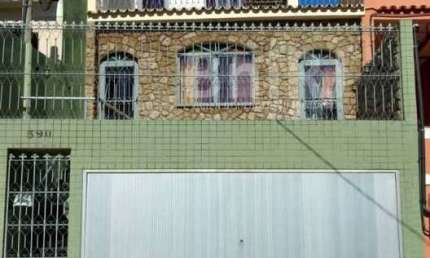 MÉIER - Excelente casa Triplex na Rua Miguel Fernandes